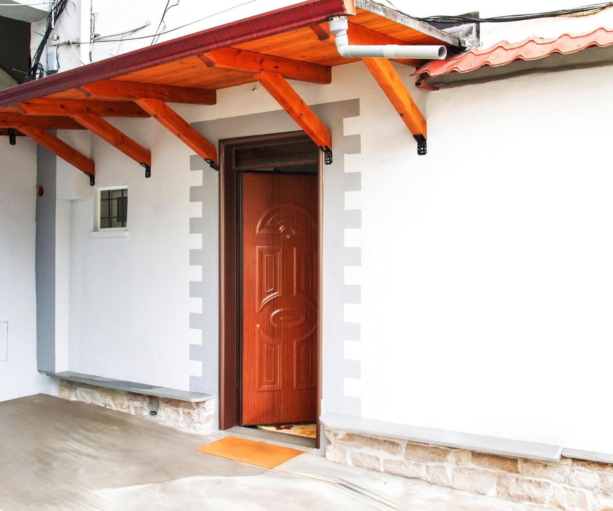 Solhouse Apartment Gjirokaster Bagian luar foto